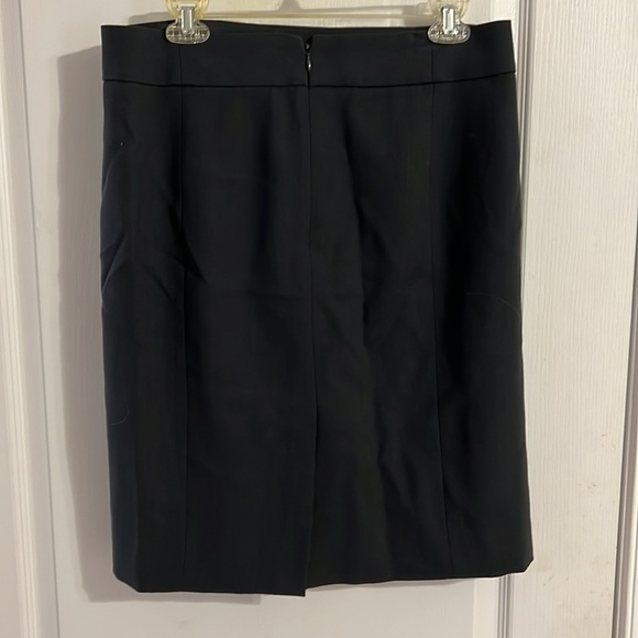 J. Crew grey wool pencil skirt size 10 - Picture 2 of 5